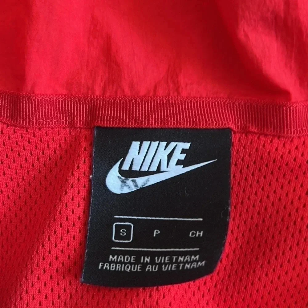 Nike Big Swoosh Woven Red/Black/White Jacket Men’s size Small